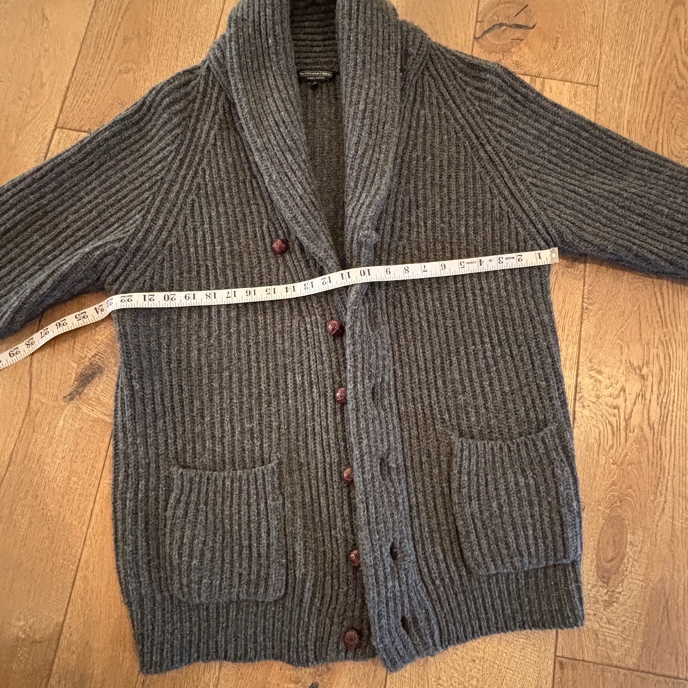 The J Peterman Company Wool Cardigan Large - Picture 4 of 6